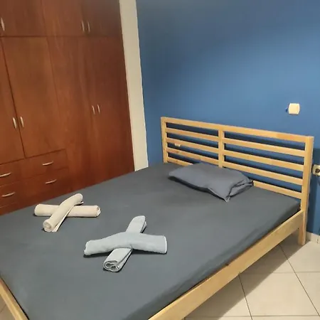 οικογενειακό στα χανια με θέα Apartamento *